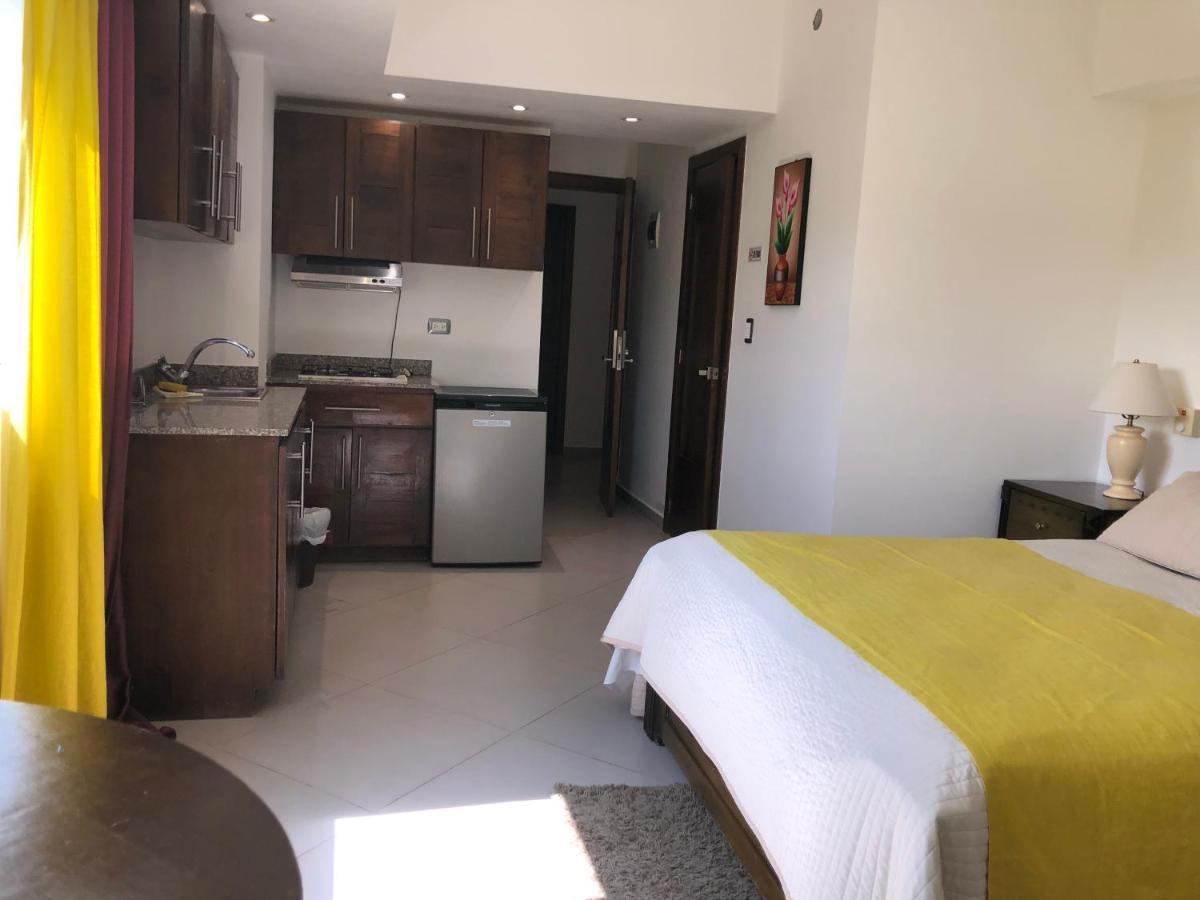 Figaro Hotel Samana Exteriör bild
