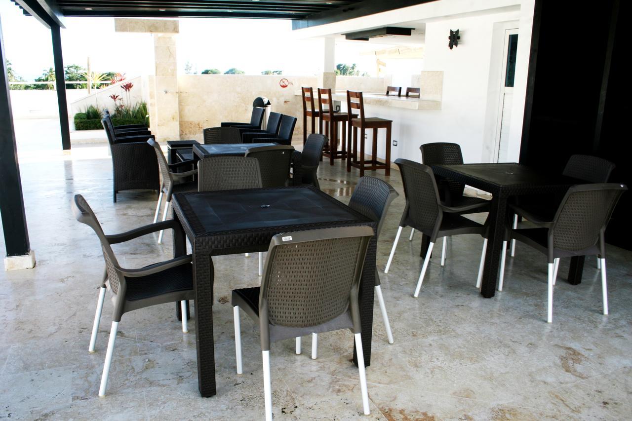 Figaro Hotel Samana Exteriör bild