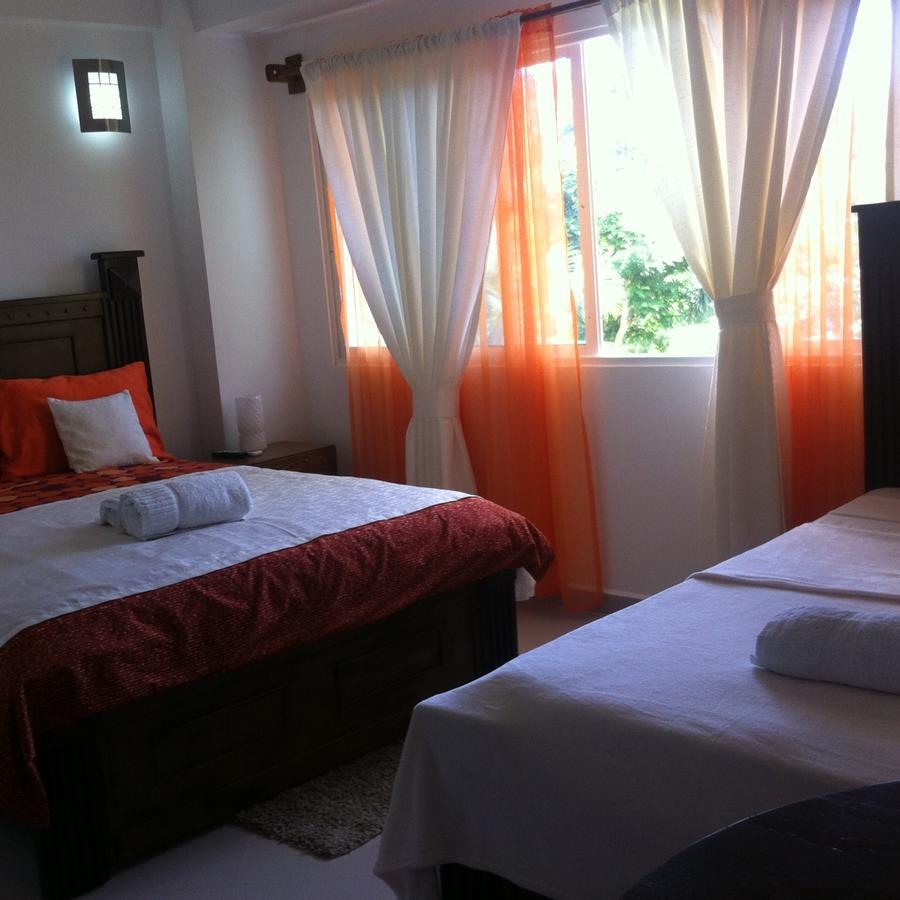 Figaro Hotel Samana Exteriör bild